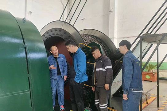 電動(dòng)機(jī)軸承溫度振動(dòng)監(jiān)測裝置安裝 廣眾工程師在經(jīng)坊煤礦